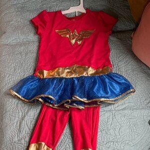 Girl Wonder Woman Costume - Size 6